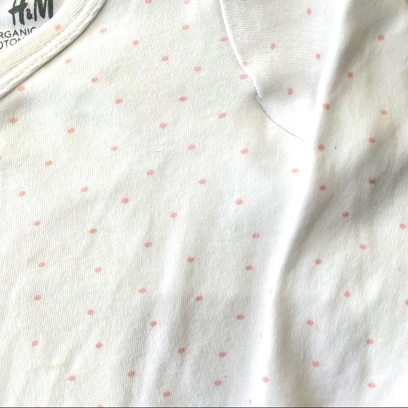 White organic top bundle 0-6 mos - Picture 3 of 6